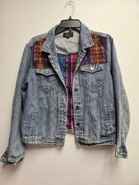 ChiQle Women's Aztec Denim Jacket Size L Blue Cotton Boho Western Trucker Coat